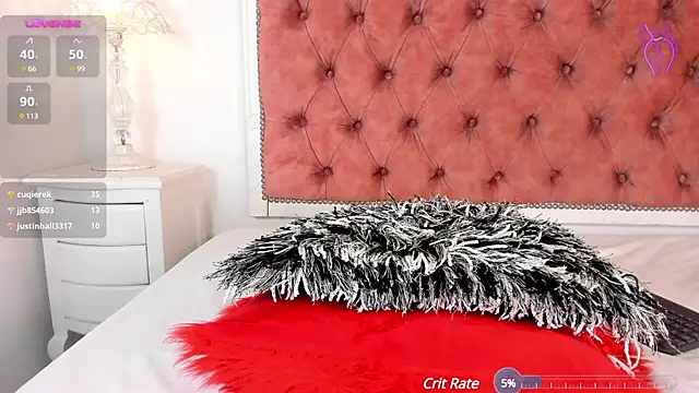 Snapshot of amberlitle chatting on 25, 2, 2025 amberlitle online show from 25, 2, 2025