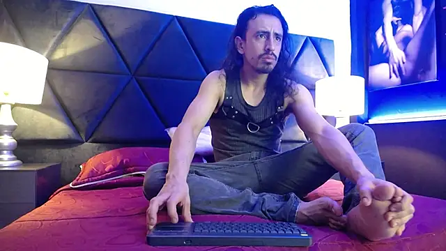 Snapshot of Sr_Magnus_ chatting on 1, 3, 2025 Sr Magnus online show from 1, 3, 2025