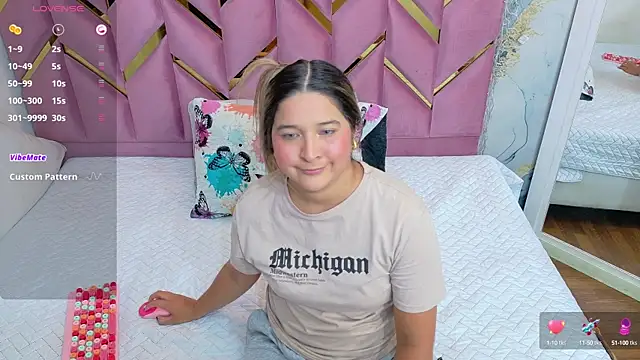 collegepawglovedaddy online show from 28, 9, 2025