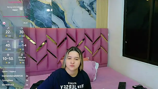 collegepawglovedaddy online show from 8, 6, 2026
