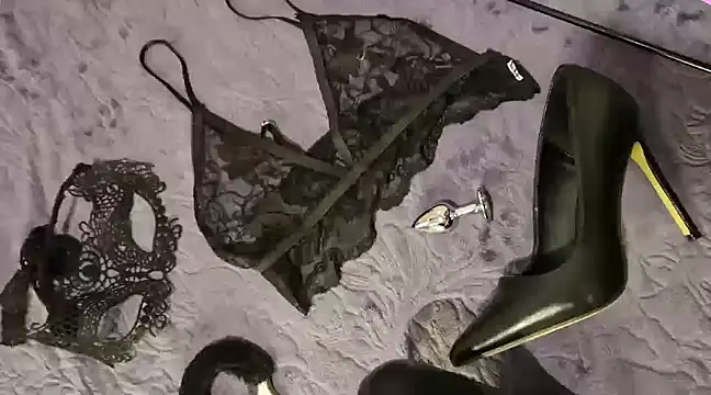 culbutemoi4 online show from 7, 3, 2025