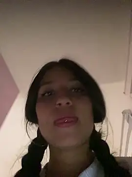 Snapshot of Kyna_euphoria chatting on 20, 3, 2025 Kyna euphoria online show from 20, 3, 2025