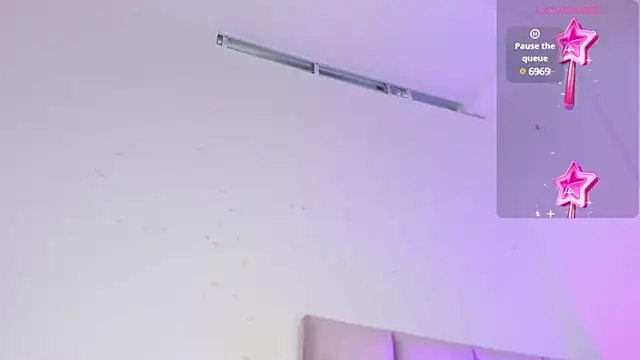 Zoe1 2 online show from 20, 1, 2025