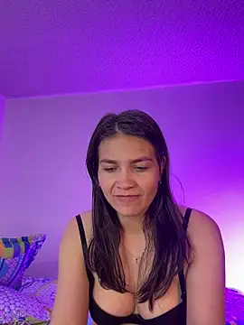 aurora divine online show from 21, 3, 2026