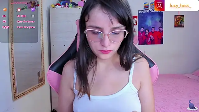 Snapshot of Lucyy-hess chatting on 28, 7, 2026 Lucyy-hess online show from 28, 7, 2026
