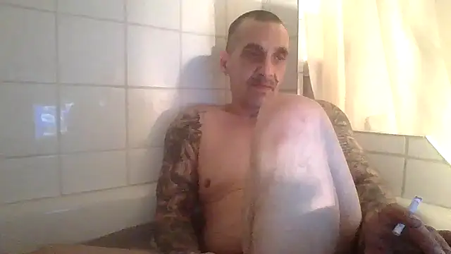 CandiedPompano online show from 16, 12, 2025