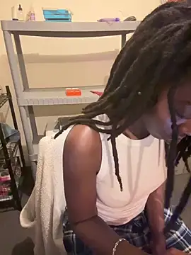 choclatepeaach online show from 4, 11, 2025