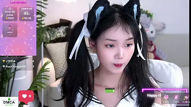 Snapshot of Sheep-1 chatting on 2, 1, 2025 Sheep-1 online show from 2, 1, 2025
