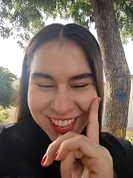 Caro kitty- online show from 5, 11, 2025