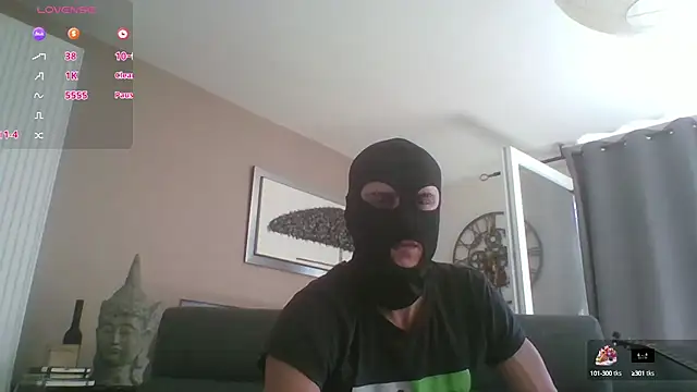 Snapshot of ApollonFit_x69 chatting on 11, 10, 2025 ApollonFit x69 online show from 11, 10, 2025