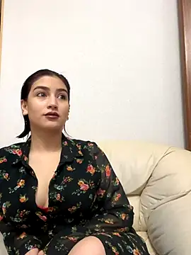 StormBeverly online show from 4, 12, 2024