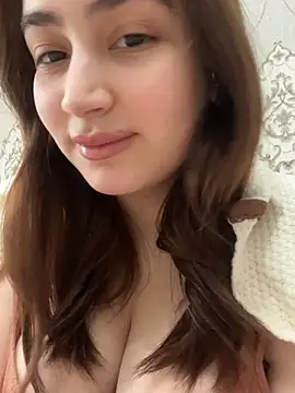 StormBeverly online show from 10, 2, 2026