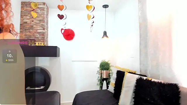 ebbafernandez  online show from 16, 2, 2025