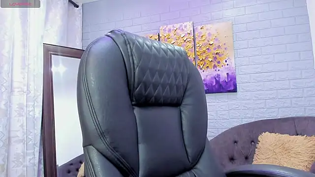 ebbafernandez  online show from 20, 10, 2025