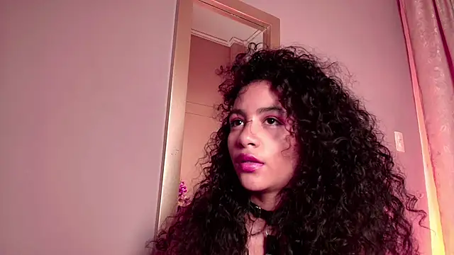 Snapshot of AntonellaHall_ chatting on 9, 4, 2026 AntonellaHall online show from 9, 4, 2026