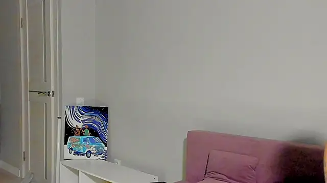 EllaSky xoxo online show from 8, 12, 2024