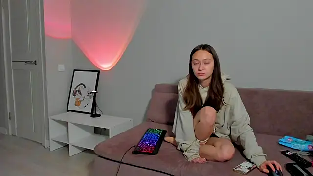 EllaSky xoxo online show from 20, 1, 2025