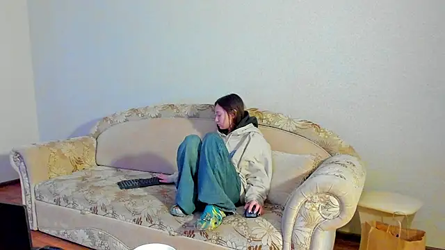 EllaSky xoxo online show from 18, 3, 2025