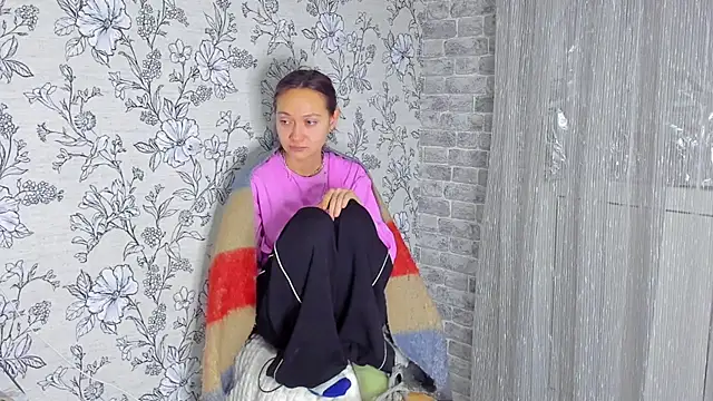 EllaSky xoxo online show from 20, 11, 2025