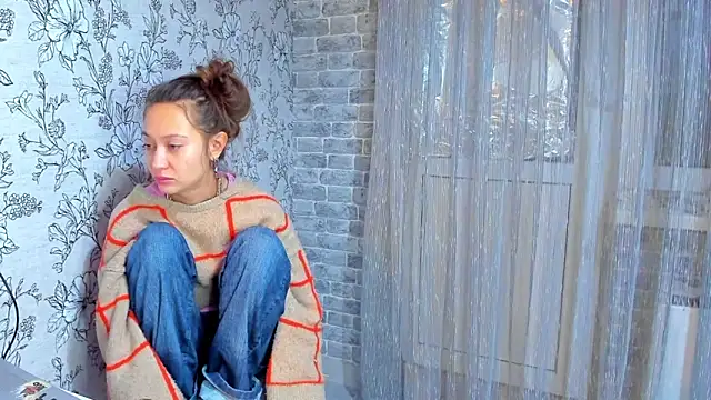 EllaSky xoxo online show from 21, 12, 2025