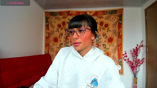 Snapshot of Demeter__ chatting on 10, 11, 2025 Demeter online show from 10, 11, 2025