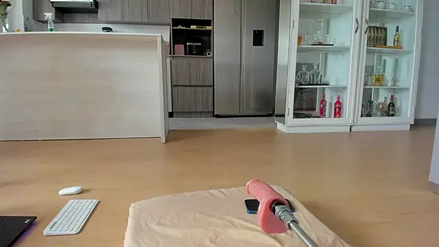 Snapshot of laupalacio777 chatting on 17, 9, 2025 laupalacio777 online show from 17, 9, 2025