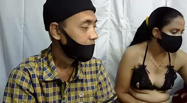 Snapshot of Pramila_Manish chatting on 31, 12, 2024 Pramila Manish online show from 31, 12, 2024