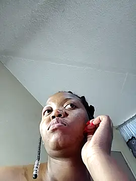 Snapshot of slimcate91 chatting on 4, 4, 2026 slimcate91 online show from 4, 4, 2026