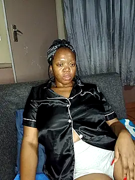 Snapshot of slimcate91 chatting on 8, 4, 2026 slimcate91 online show from 8, 4, 2026