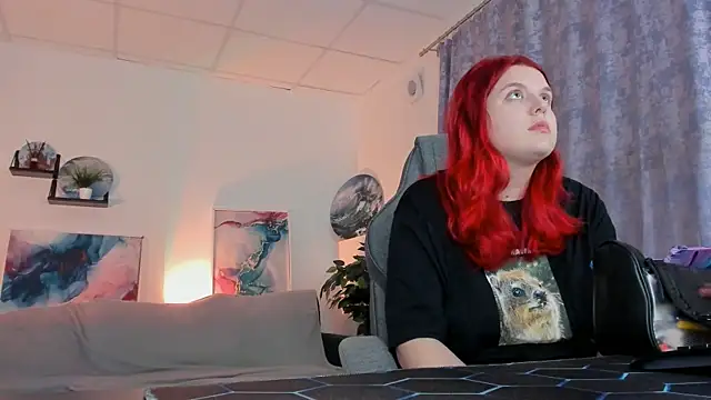 NielletaBlossom online show from 6, 1, 2026