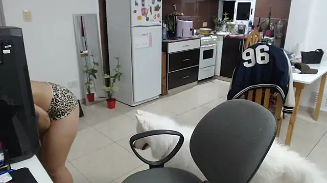 Snapshot of bunnylolaa4 chatting on 10, 3, 2026 bunnylolaa4 online show from 10, 3, 2026