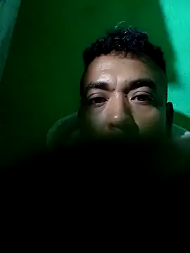 Snapshot of qkfc744888l chatting on 16, 12, 2025 qkfc744888l online show from 16, 12, 2025