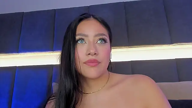 nicolle pierce online show from 19, 2, 2025