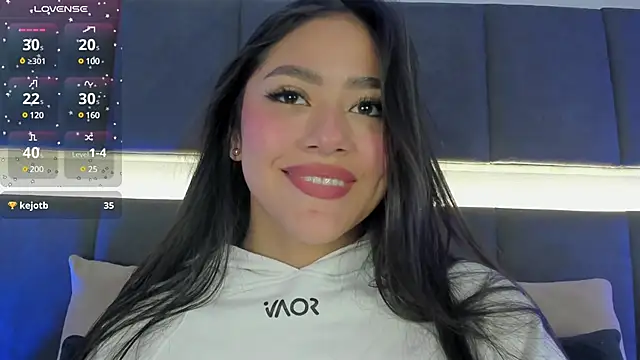 nicolle pierce online show from 21, 2, 2025