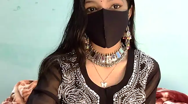 Snapshot of Cute_Alaina chatting on 26, 2, 2025 Cute Alaina online show from 26, 2, 2025
