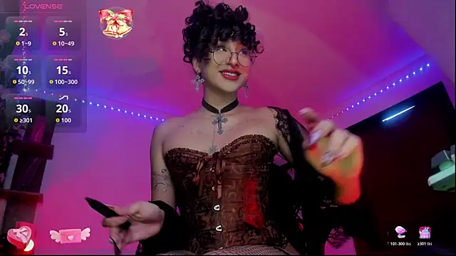 Heka Prudence online show from 25, 10, 2025