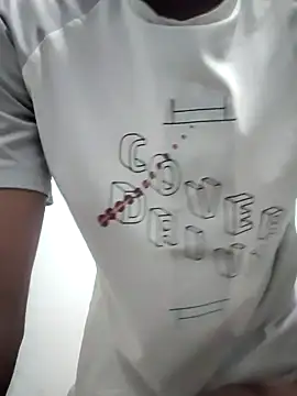 Snapshot of davidss57400 chatting on 30, 1, 2025 davidss57400 online show from 30, 1, 2025