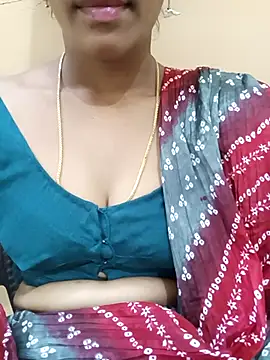 Snapshot of latha_telugu chatting on 7, 4, 2026 latha telugu online show from 7, 4, 2026