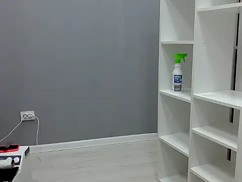 Snapshot of 96CHloe96 chatting on 17, 9, 2025 96CHloe96 online show from 17, 9, 2025