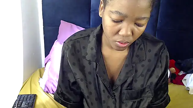 Busty-Londie online show from 1, 11, 2025