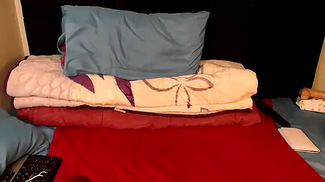 Busty-Londie online show from 25, 11, 2025