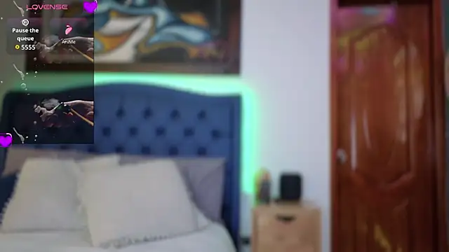 QueenYsuRey online show from 16, 10, 2025