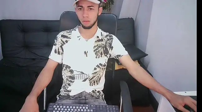 Snapshot of jhon_ath chatting on 6, 2, 2025 jhon ath online show from 6, 2, 2025