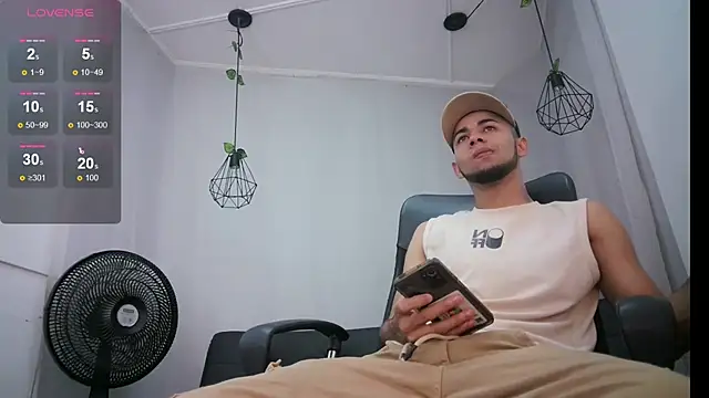 Snapshot of jhon_ath chatting on 14, 2, 2025 jhon ath online show from 14, 2, 2025