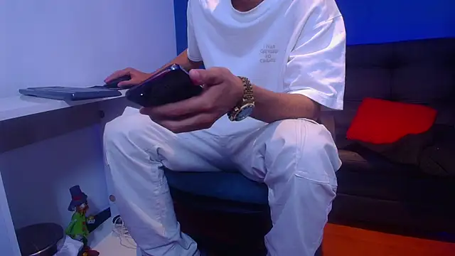 Snapshot of jhon_ath chatting on 25, 9, 2025 jhon ath online show from 25, 9, 2025