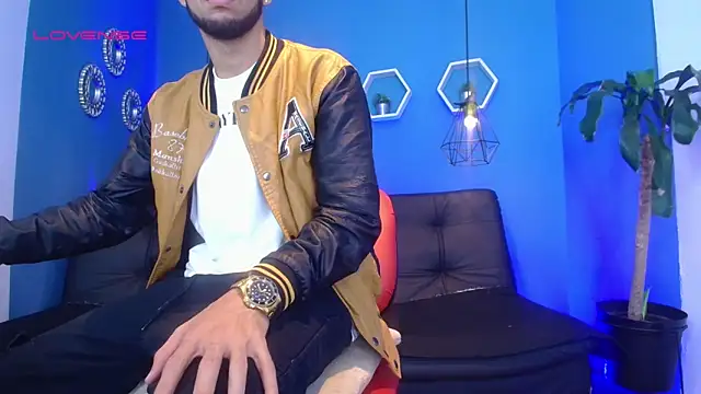 Snapshot of jhon_ath chatting on 22, 10, 2025 jhon ath online show from 22, 10, 2025