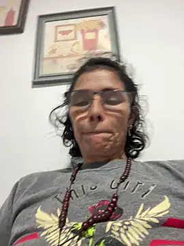 MireyaTorresGu online show from 25, 2, 2026