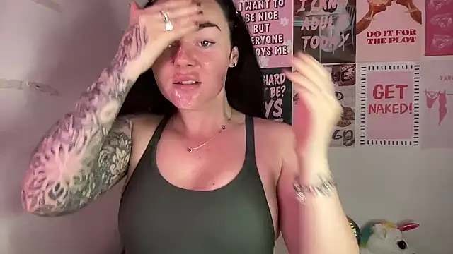 Snapshot of yorkshiregal chatting on 15, 4, 2026 yorkshiregal online show from 15, 4, 2026