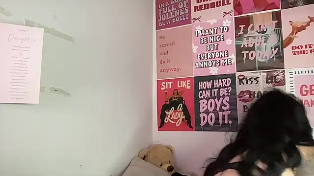 Snapshot of yorkshiregal chatting on 12, 5, 2026 yorkshiregal online show from 12, 5, 2026