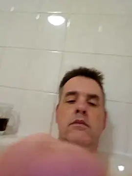 Snapshot of Hectorthyssen1 chatting on 4, 3, 2025 Hectorthyssen1 online show from 4, 3, 2025